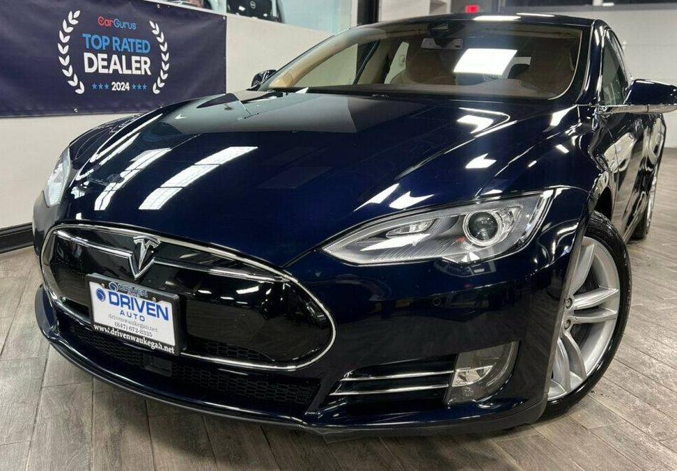 TESLA MODEL S 2015 5YJSA1H28FFP70670 image